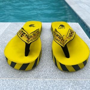 Off-White Industrial Belt Flip Flop🚧